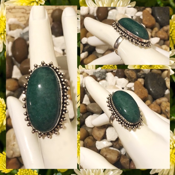 Simulated Emerald Gemstone Handmade Vintage Ring - Picture 1 of 6